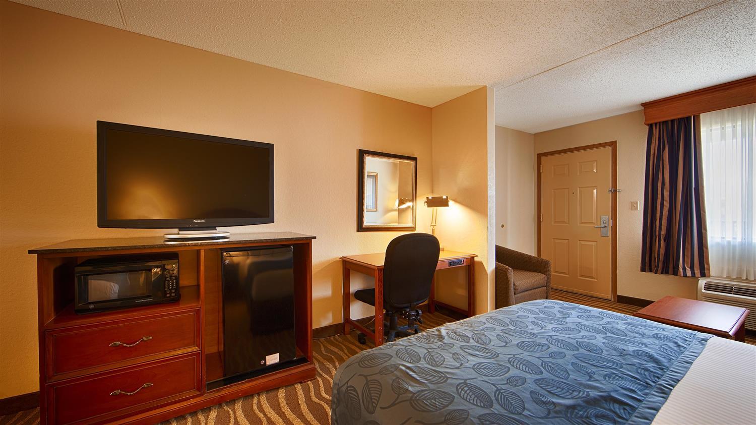 Best Western Windsor Suites Фейетвилл Экстерьер фото