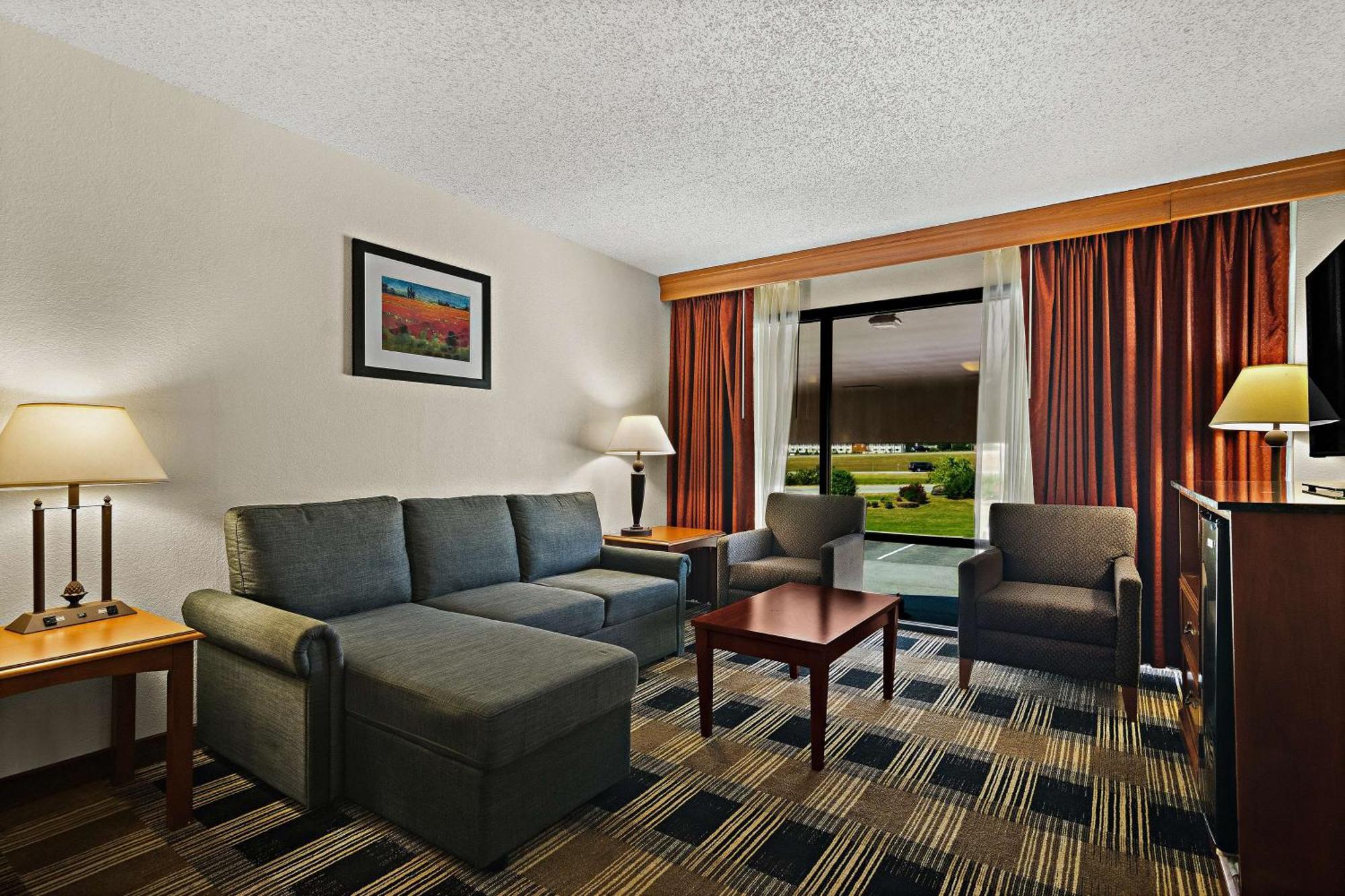 Best Western Windsor Suites Фейетвилл Экстерьер фото