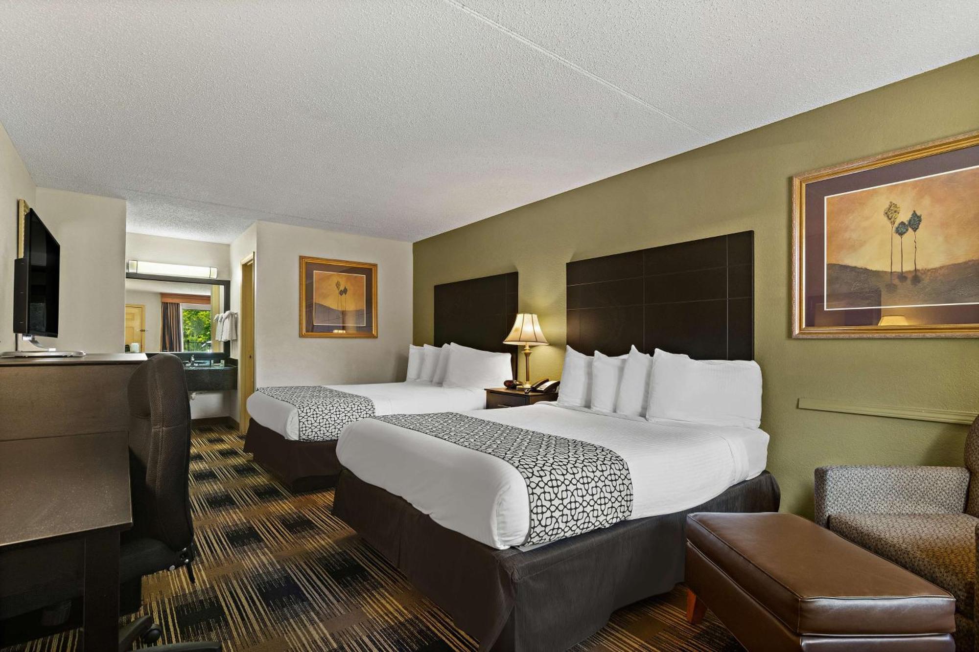Best Western Windsor Suites Фейетвилл Экстерьер фото